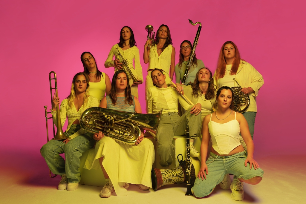 Balkan Paradise Orchestra y Raghu Dixit se unen en "I’m Paciència (Game Sessions II)"